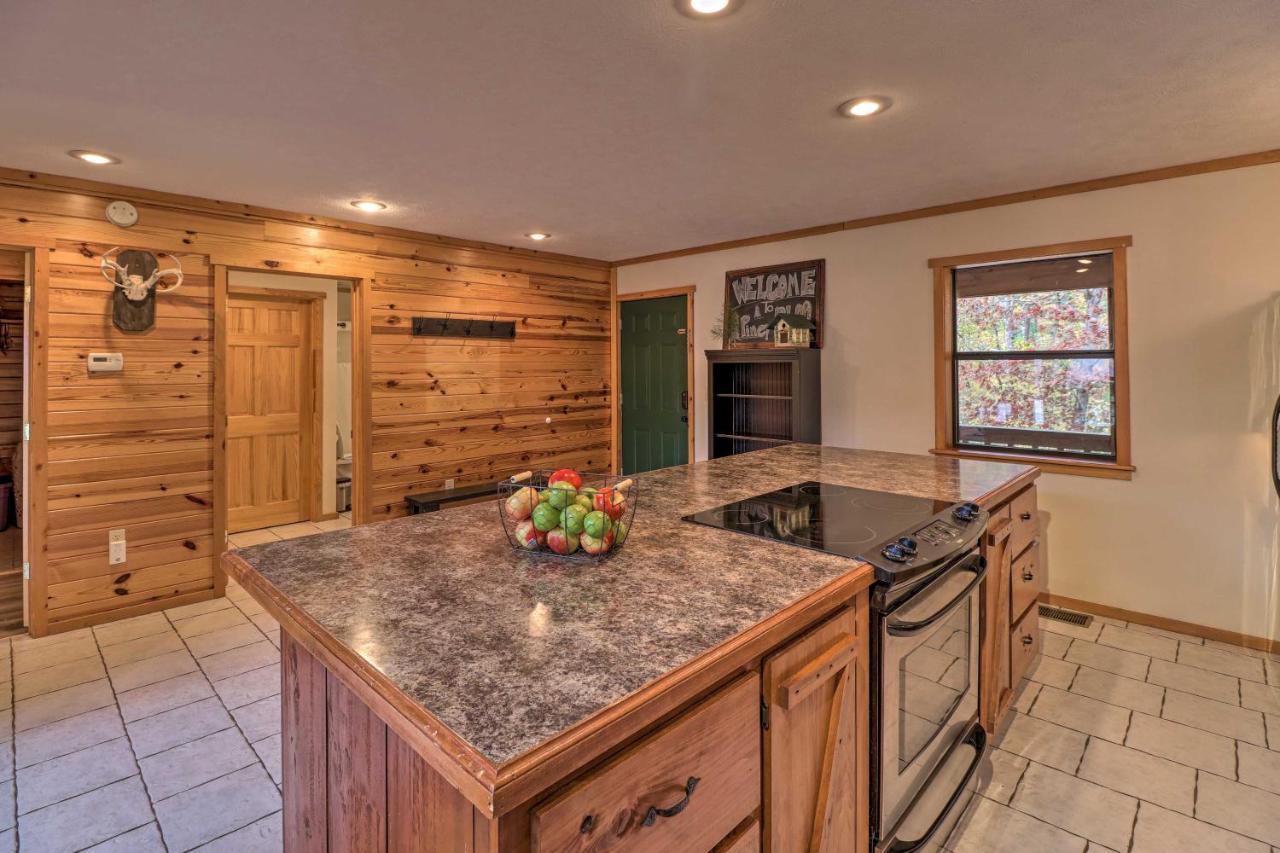 Piney Bluff Retreat With Mountain Views! Villa Buitenkant foto