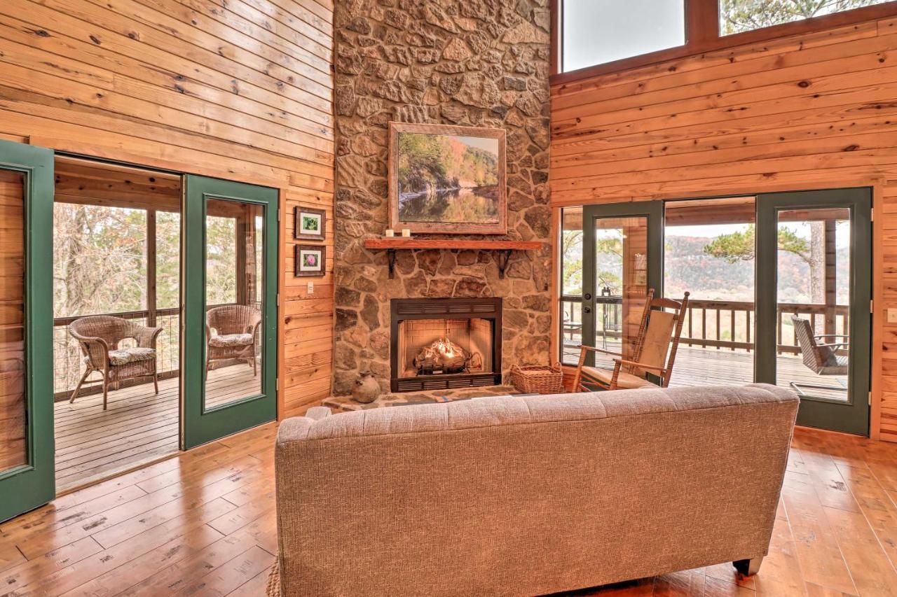 Piney Bluff Retreat With Mountain Views! Villa Buitenkant foto